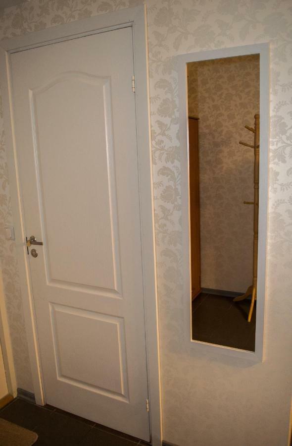Ohtu Poik Majutus Apartment Pärnu Exterior photo